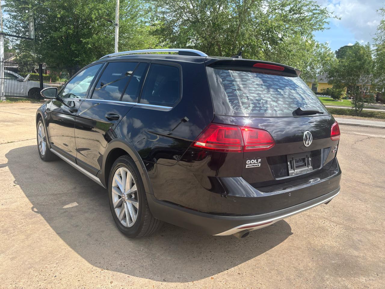 Volkswagen Golf Alltrack 1.8T SEL DSG 2017