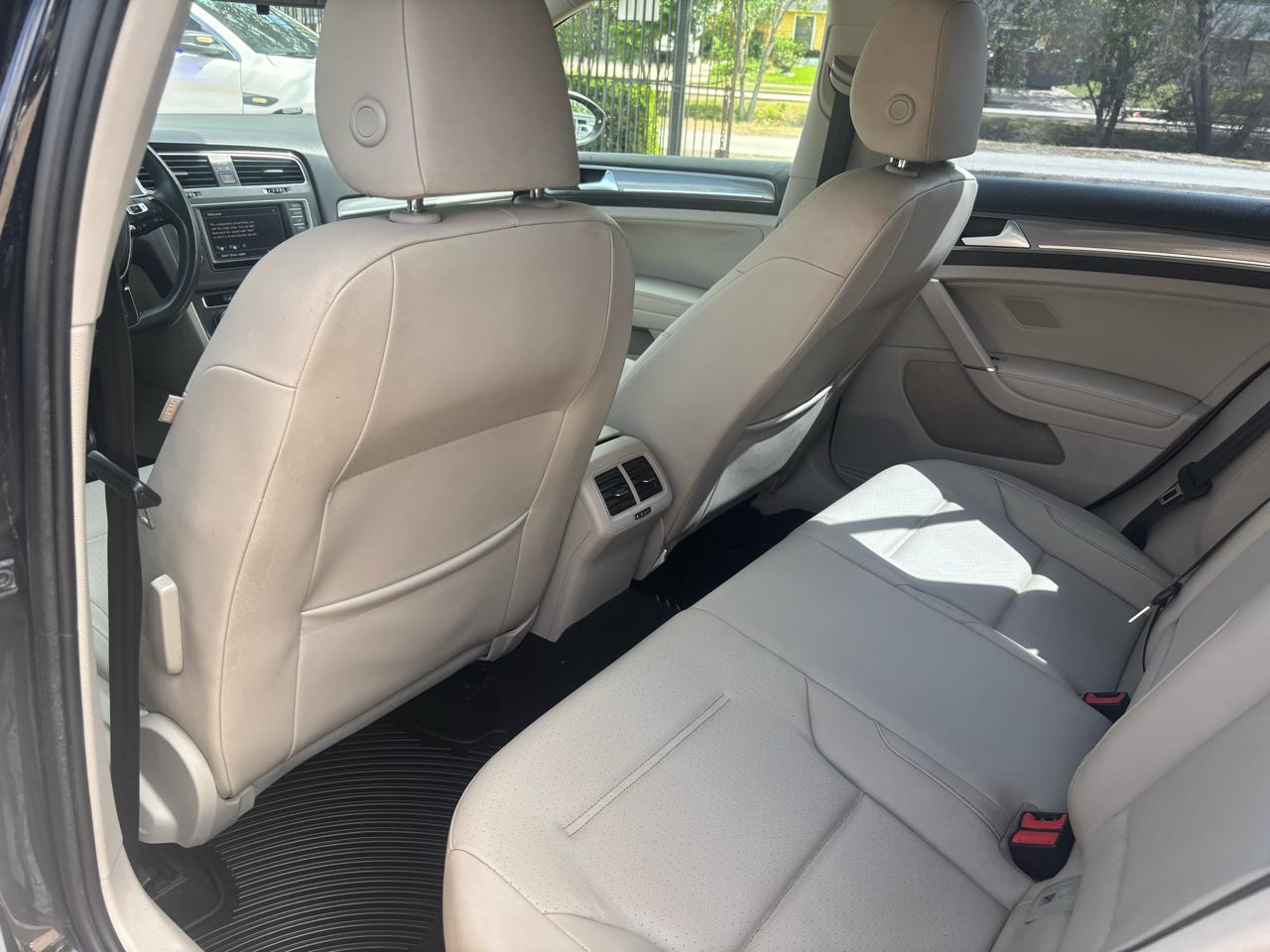 Volkswagen Golf Alltrack 1.8T SEL DSG 2017