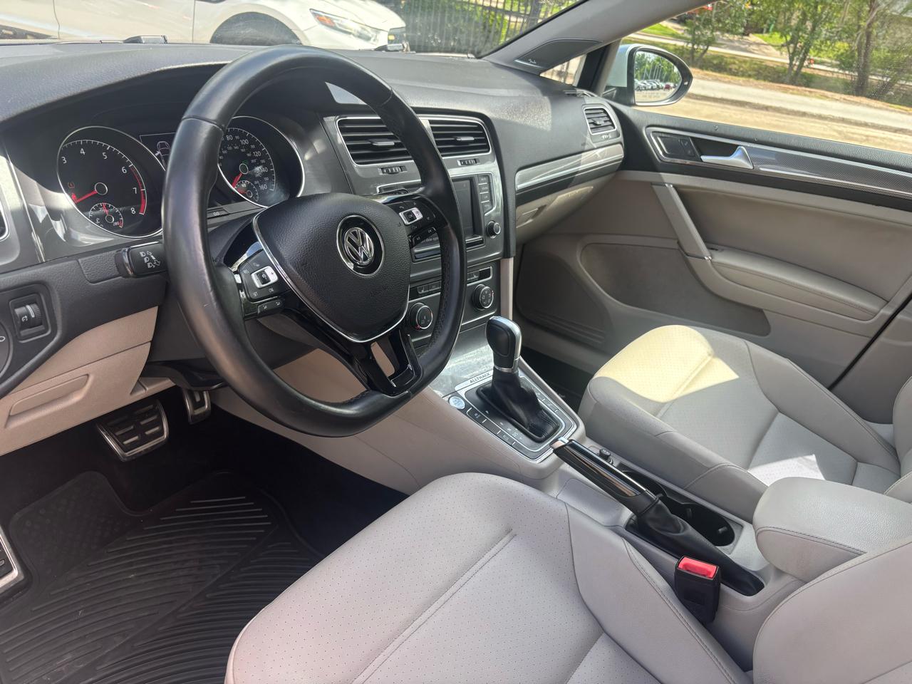 Volkswagen Golf Alltrack 1.8T SEL DSG 2017