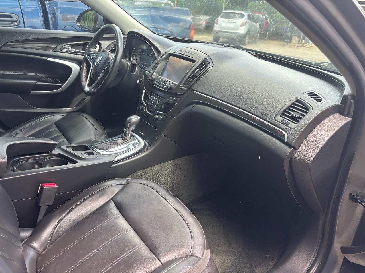 Buick Regal 4dr Sdn Premium II AWD 2017