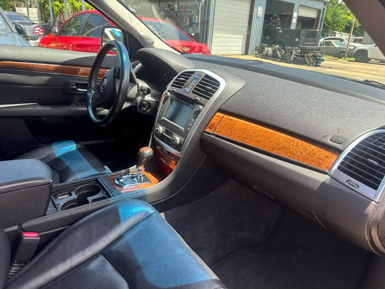 Cadillac SRX RWD 4dr V6 2008