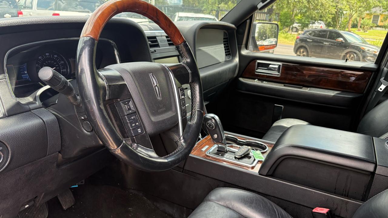 Lincoln Navigator 2WD 4dr 2015
