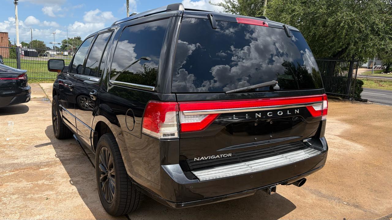 Lincoln Navigator 2WD 4dr 2015
