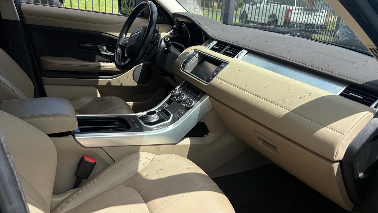 Land Rover Range Rover Evoque 5dr HB SE 2016