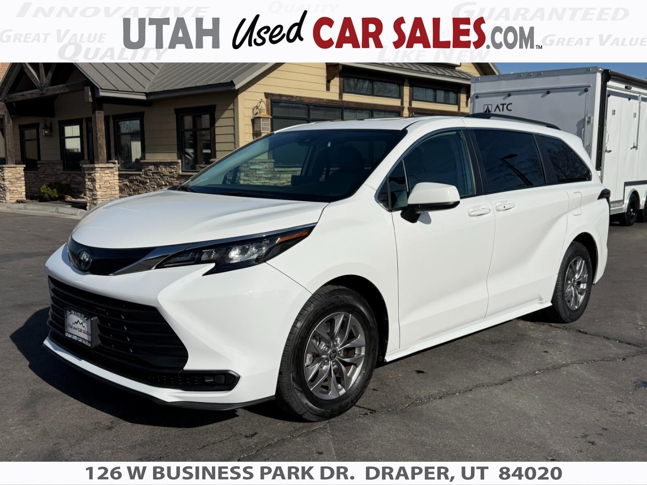 2024 Toyota Sienna LE FWD 8-Passenger (Natl)