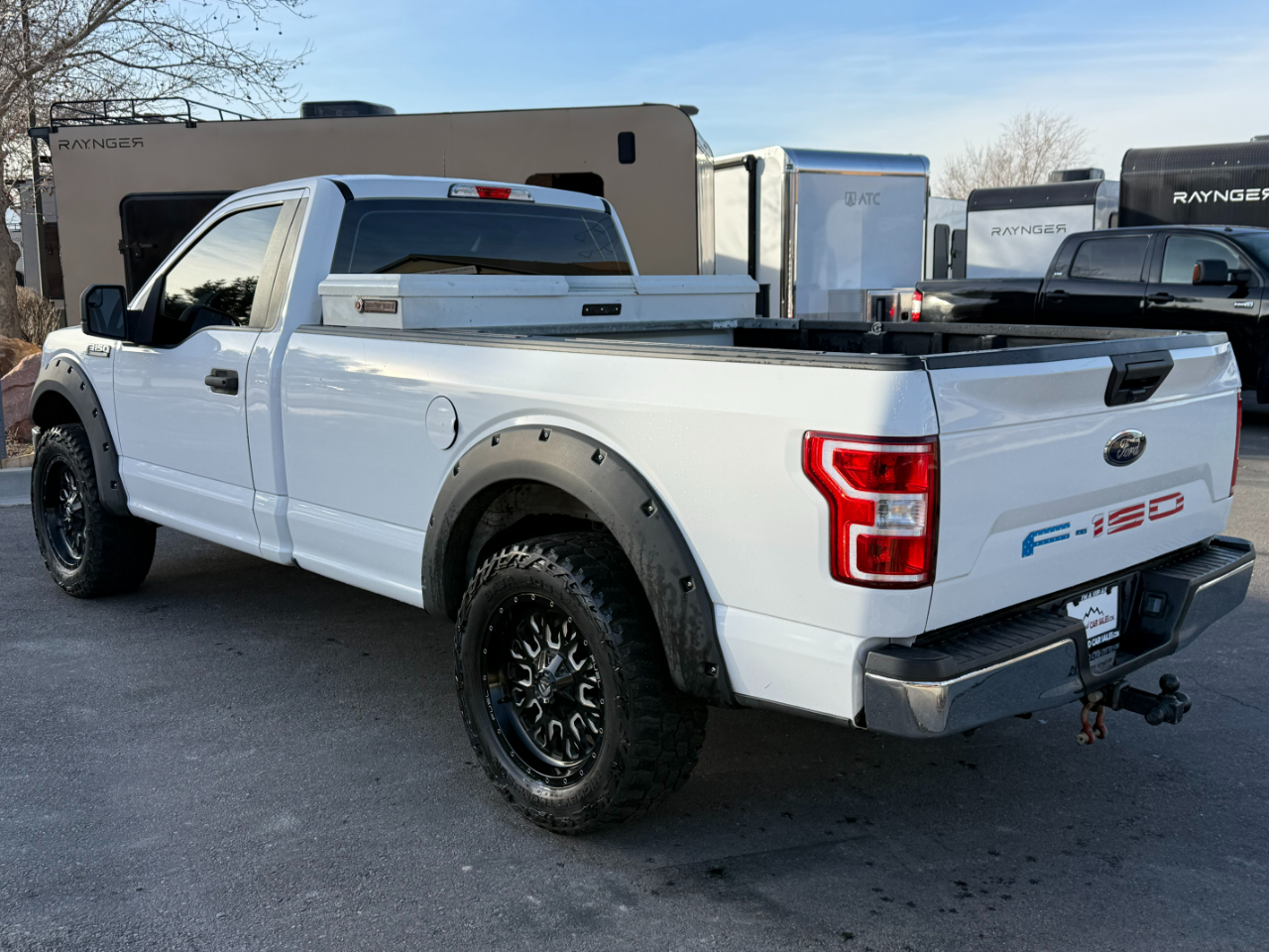 Ford F-150 XLT 2WD Reg Cab 8' Box 2019