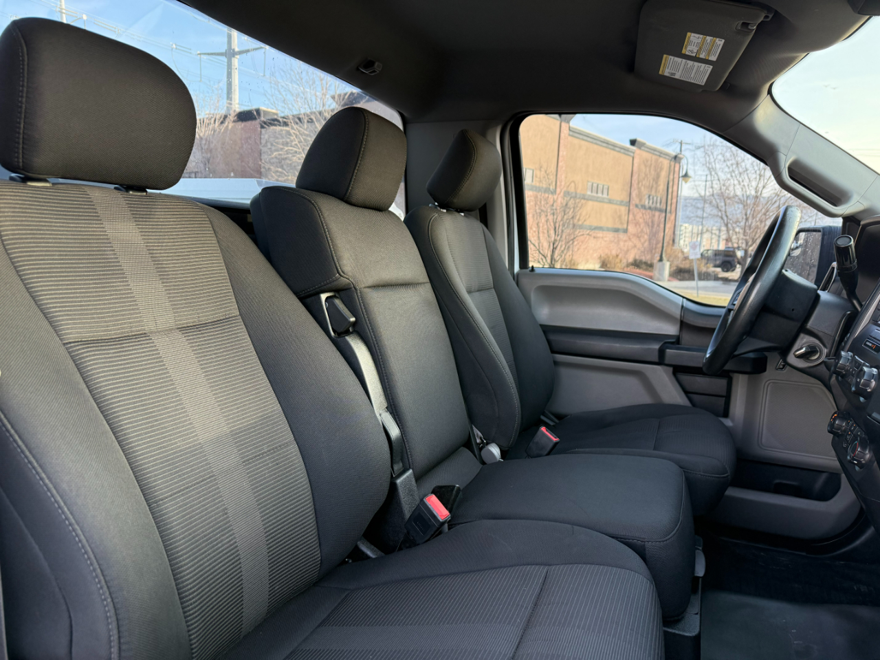 Ford F-150 XLT 2WD Reg Cab 8' Box 2019