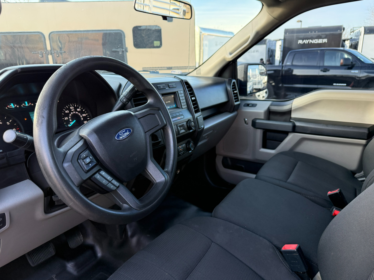 Ford F-150 XLT 2WD Reg Cab 8' Box 2019