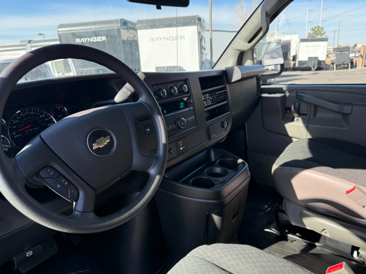 Chevrolet Express Cargo Van RWD 2500 135" 2024