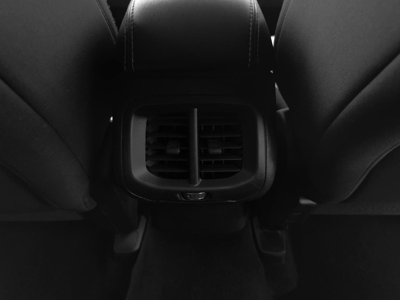 Jeep Cherokee Altitude 4x4 *Ltd Avail* 2017