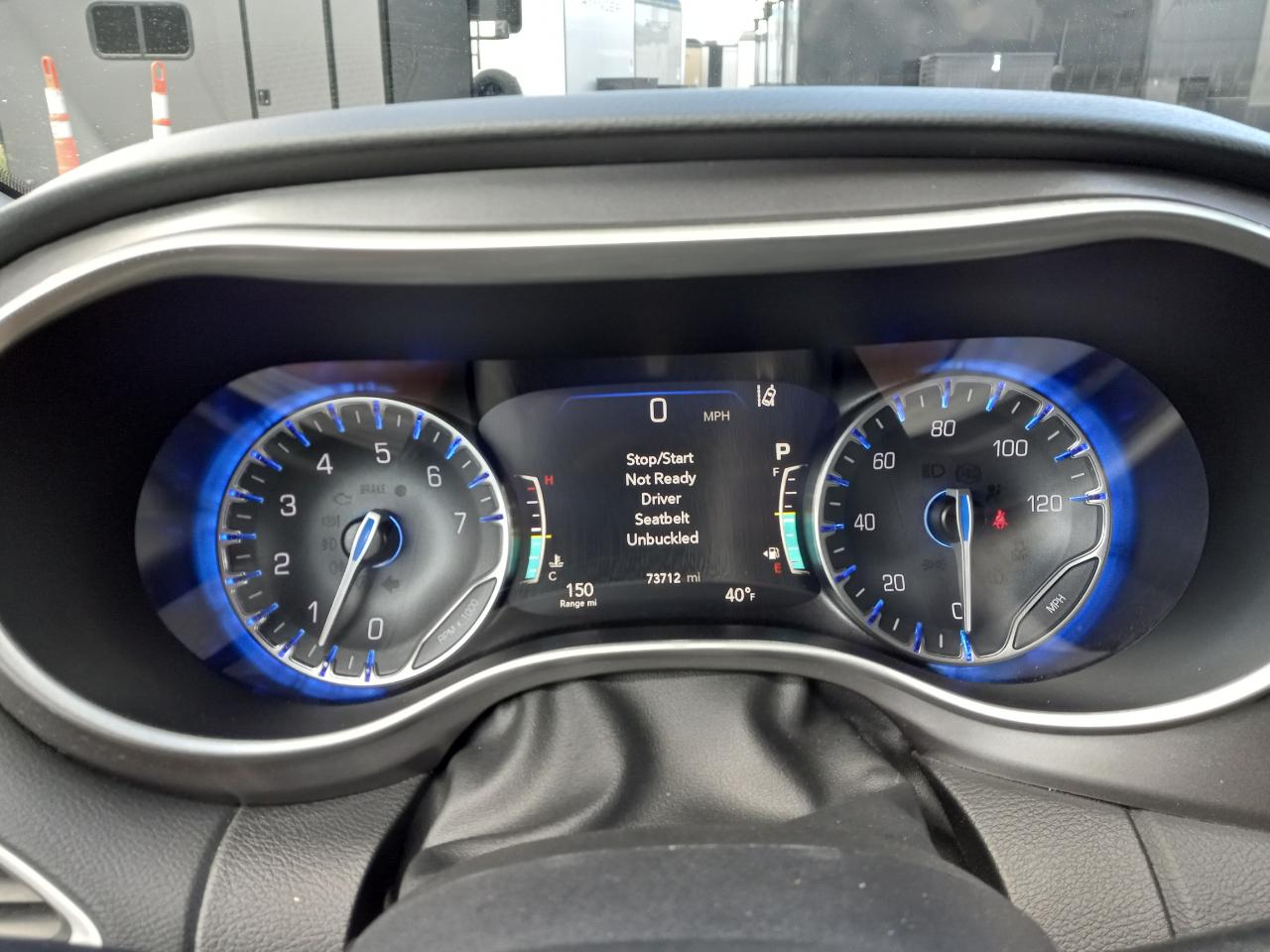 Chrysler Pacifica Touring L FWD 2023