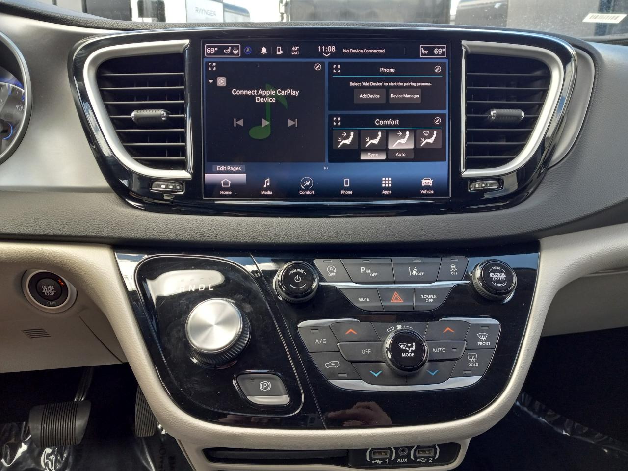 Chrysler Pacifica Touring L FWD 2023