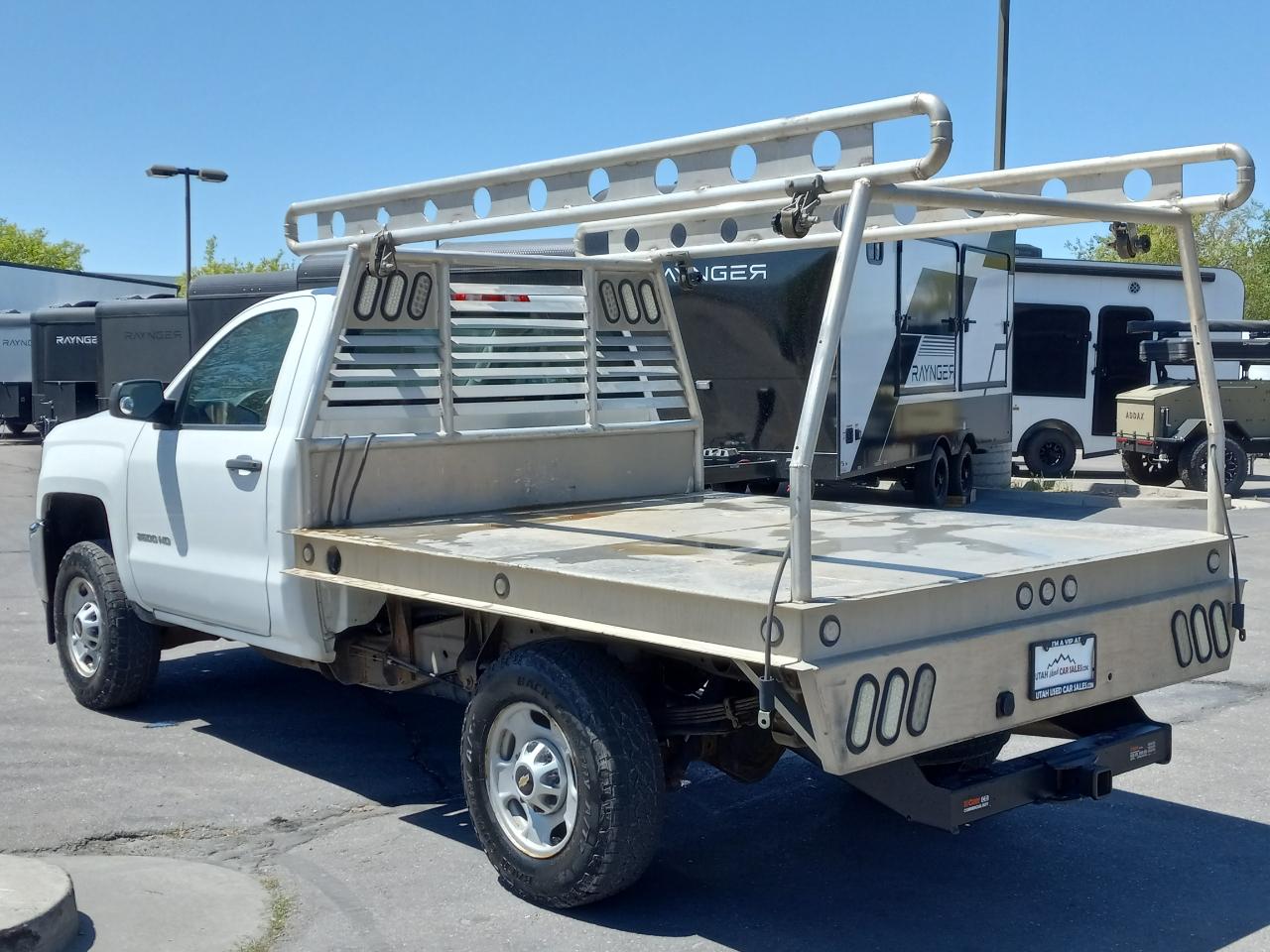Chevrolet Silverado 2500HD 2WD Reg Cab 133.6" Work Truck 2017