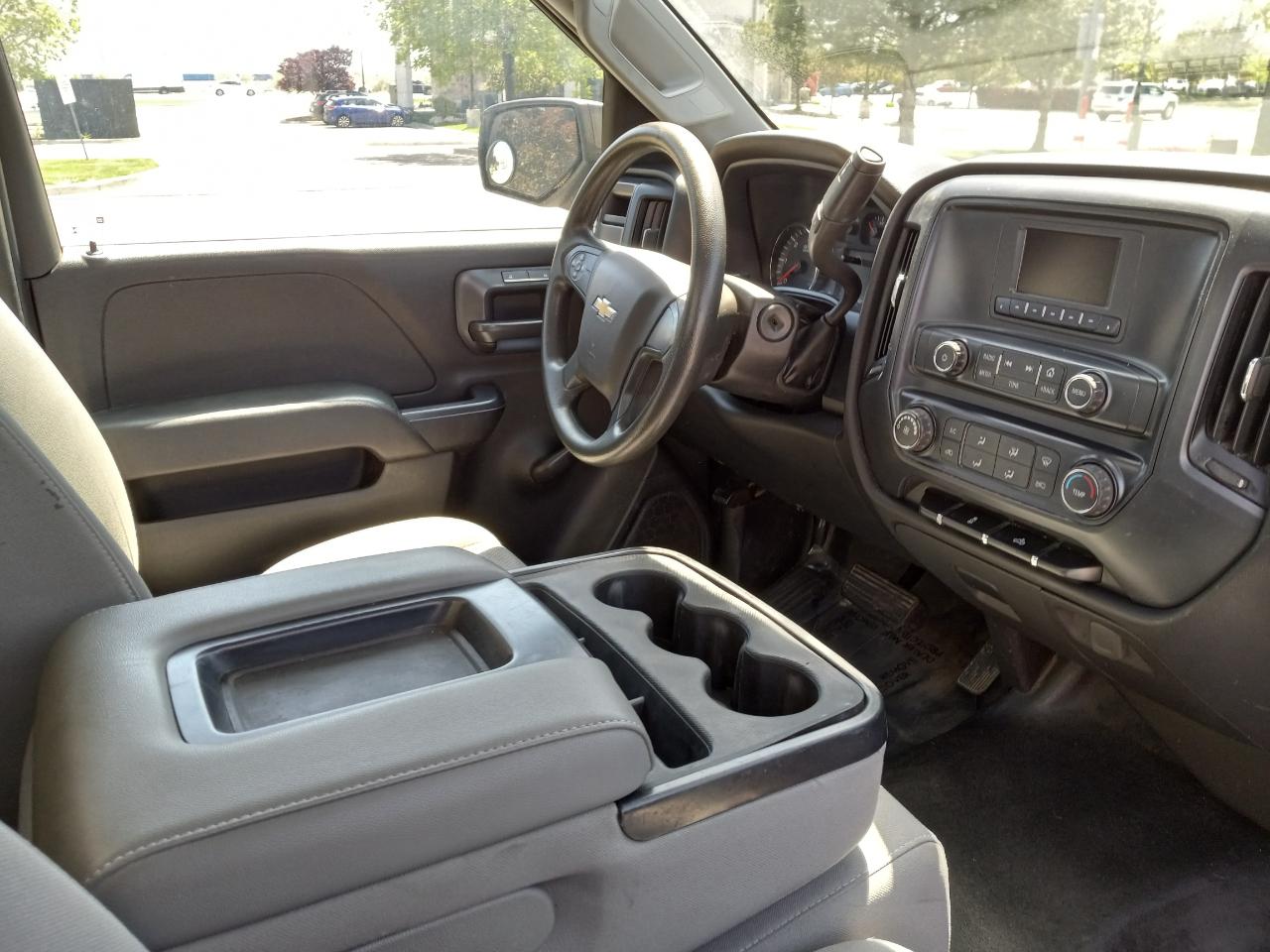 Chevrolet Silverado 2500HD 2WD Reg Cab 133.6" Work Truck 2017