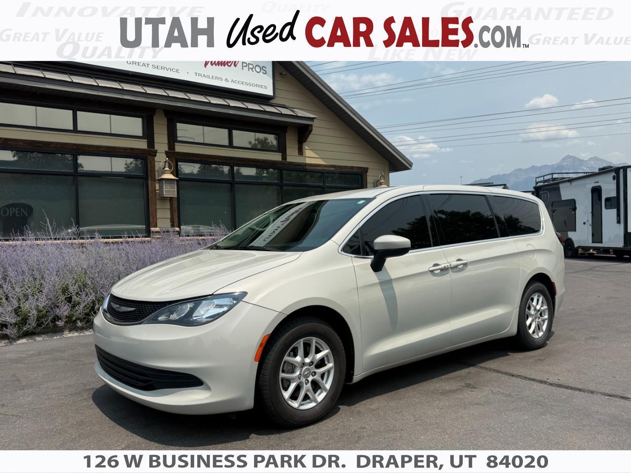 Chrysler Pacifica LX FWD 2019