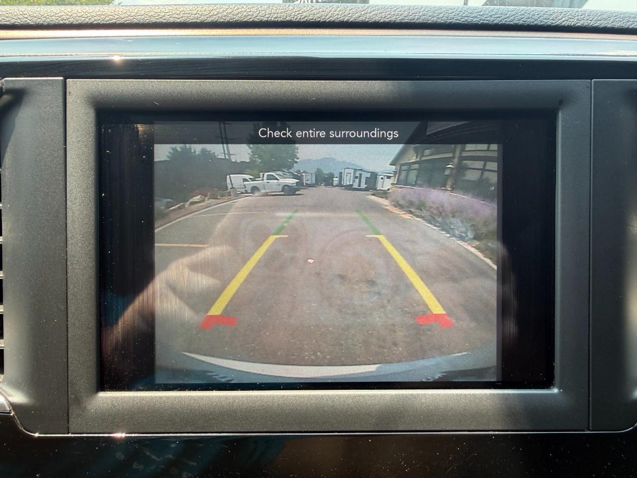 Chrysler Pacifica LX FWD 2019
