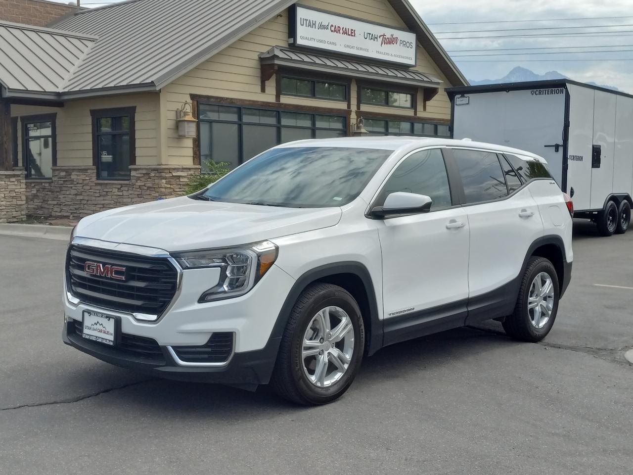 2024 GMC Terrain FWD 4dr SLE