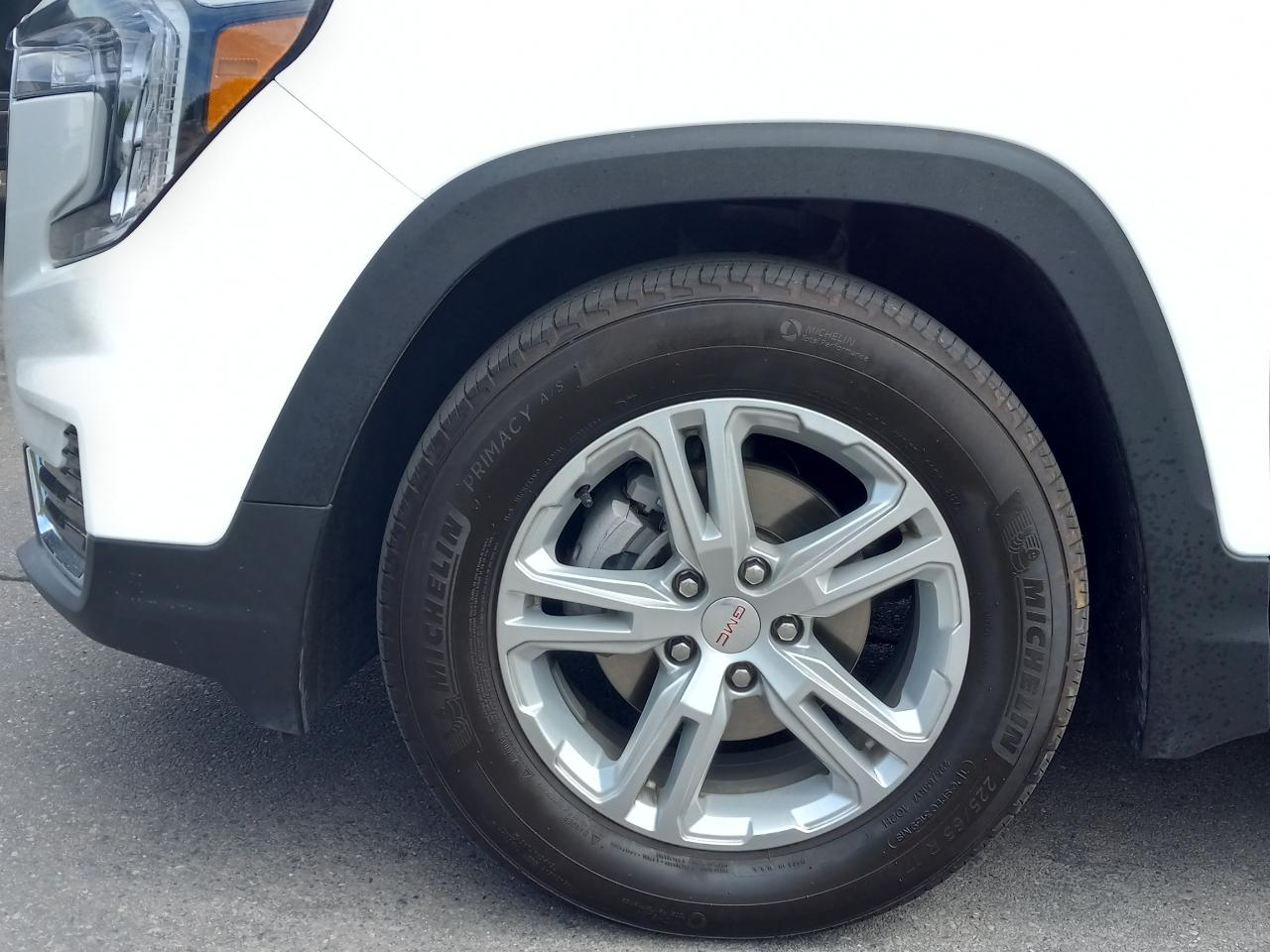 GMC Terrain FWD 4dr SLE 2024
