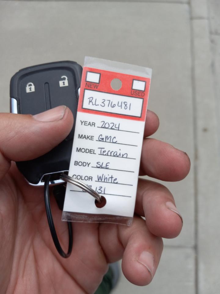 GMC Terrain FWD 4dr SLE 2024