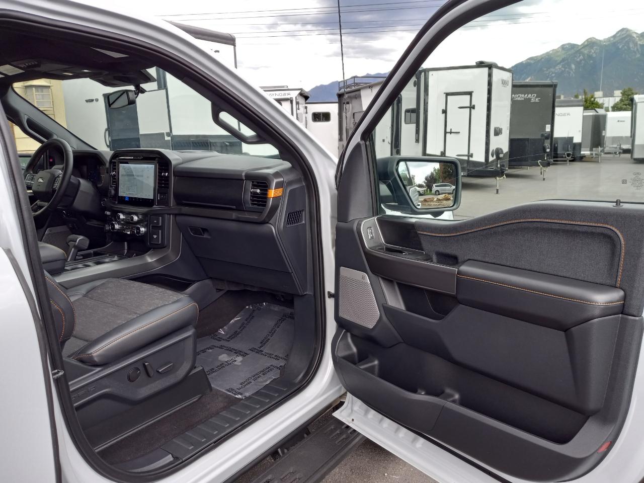 Ford F-150 Tremor 4WD SuperCrew 5.5' Box 2025