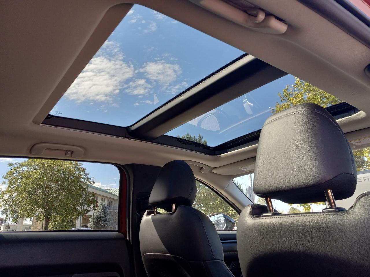 Mazda CX-50 Hybrid Premium Package AWD 2025
