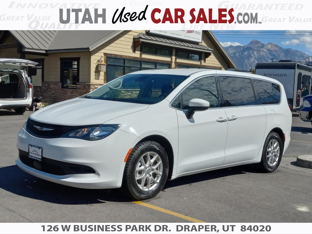 Chrysler Voyager LX FWD 2023