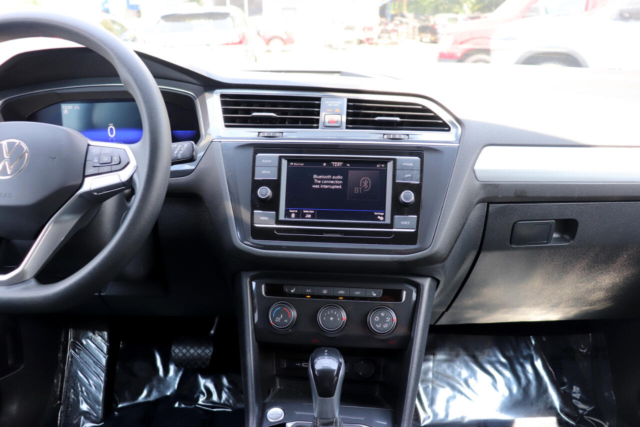 Volkswagen Tiguan 2.0T S 4Motion 2022 Volkswagen Tiguan 2.0T S 4Motion 2022