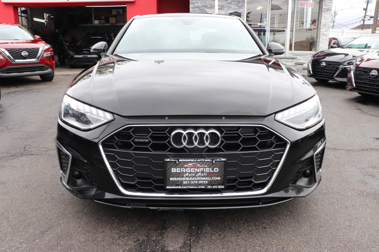 2023 Audi A4 S line Premium Plus 45 TFSI Quattro photo 5