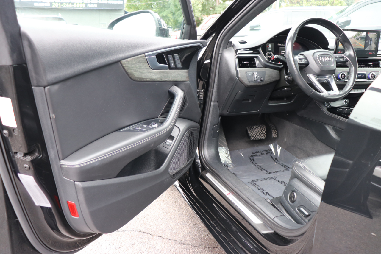 2023 Audi A4 S line Premium Plus 45 TFSI Quattro photo 7