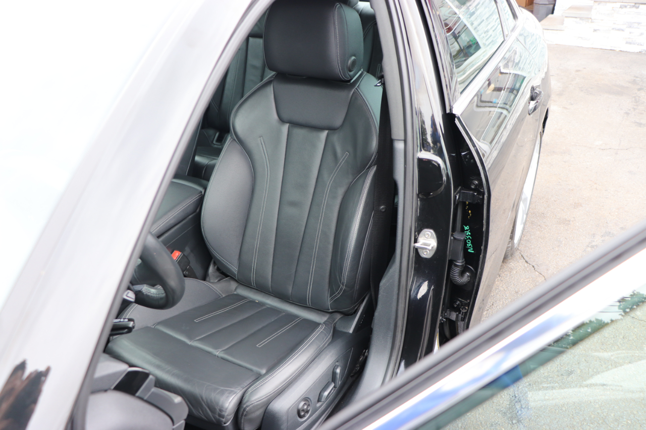 2023 Audi A4 S line Premium Plus 45 TFSI Quattro photo 8