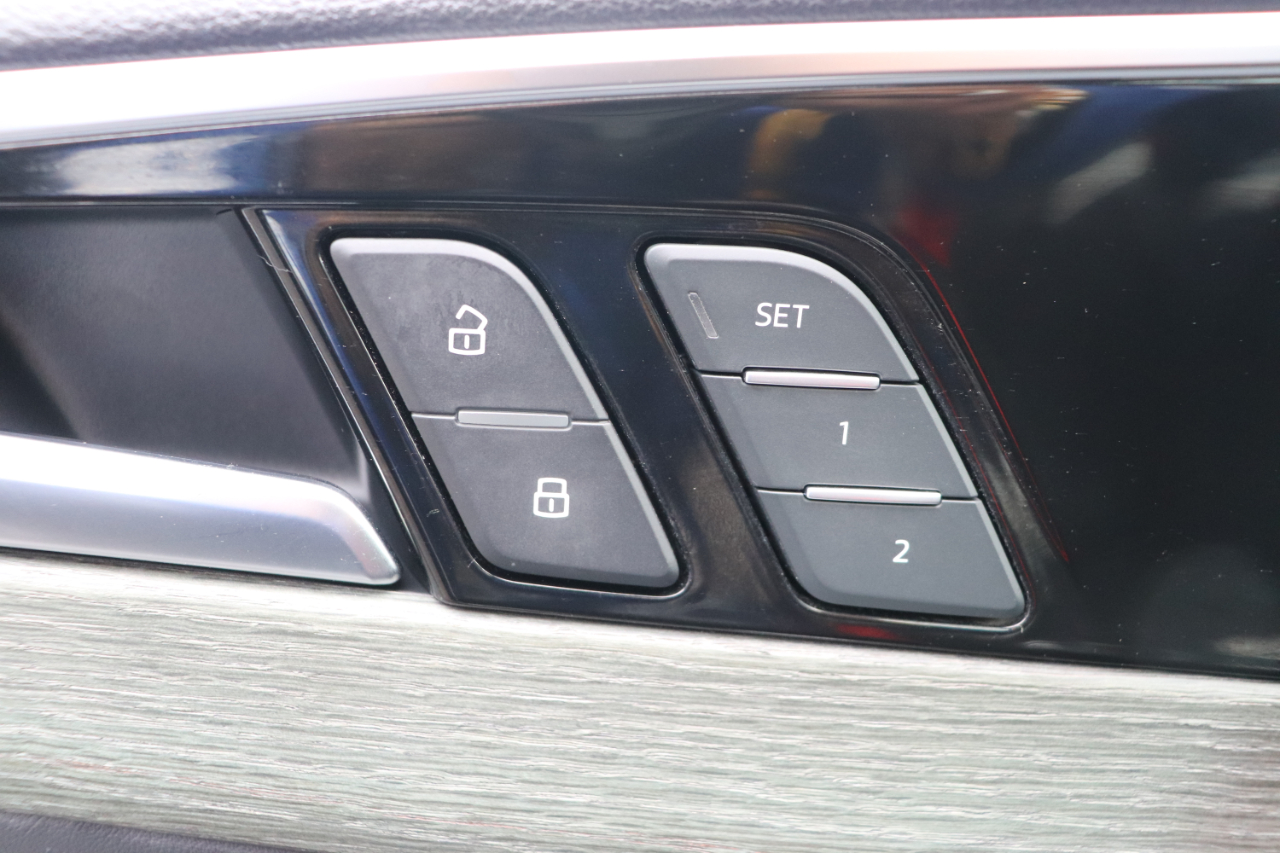 2023 Audi A4 S line Premium Plus 45 TFSI Quattro photo 43