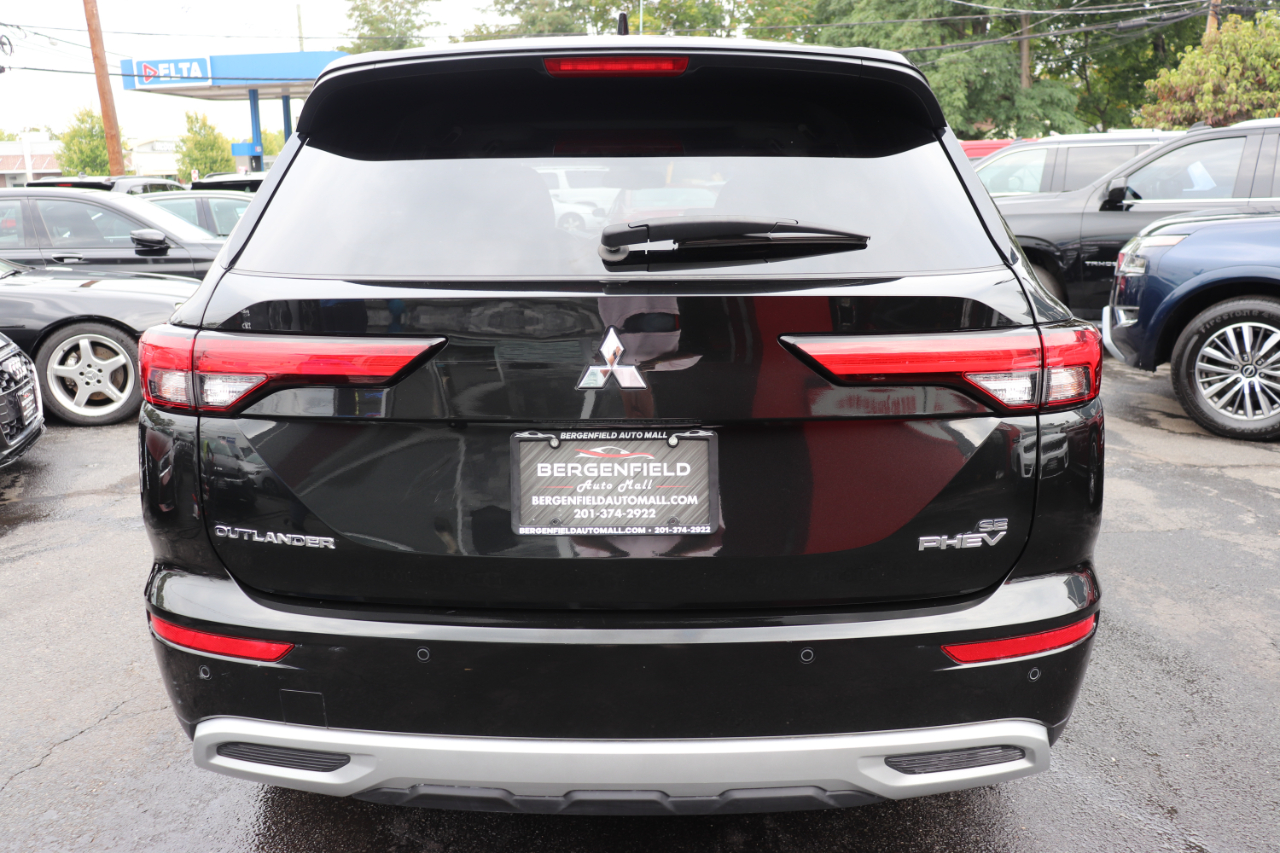 2024 Mitsubishi Outlander SE S-AWC photo 4