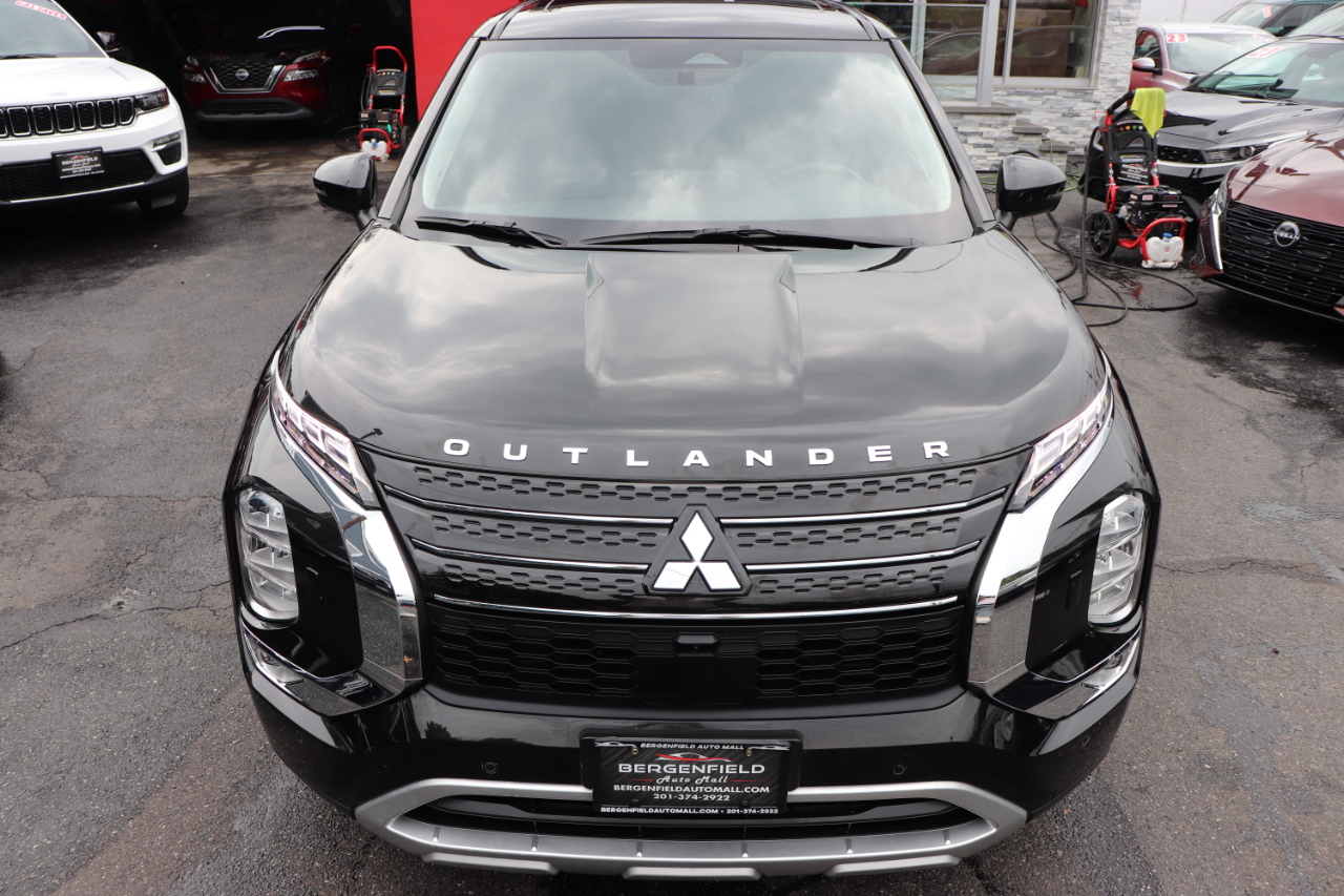2024 Mitsubishi Outlander SE S-AWC photo 9
