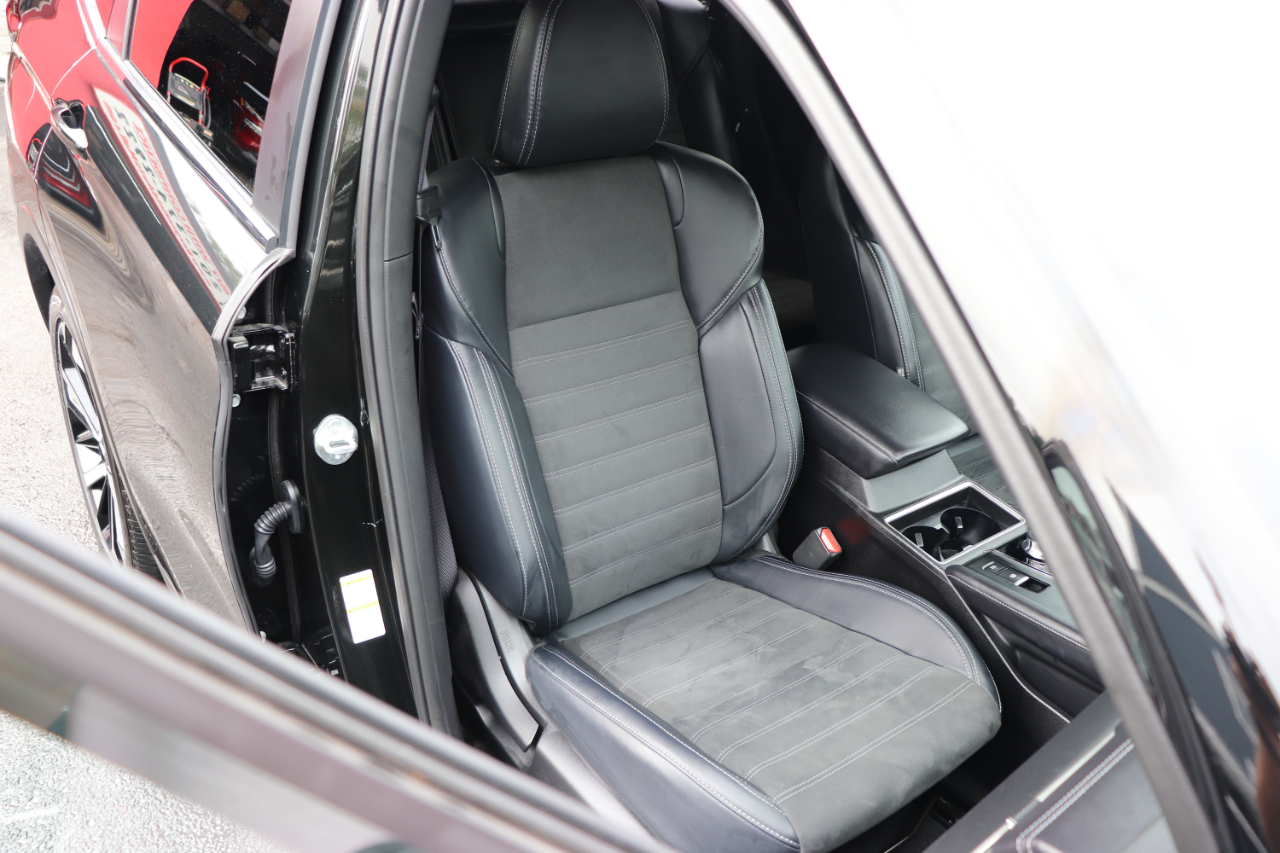 2024 Mitsubishi Outlander SE S-AWC photo 15