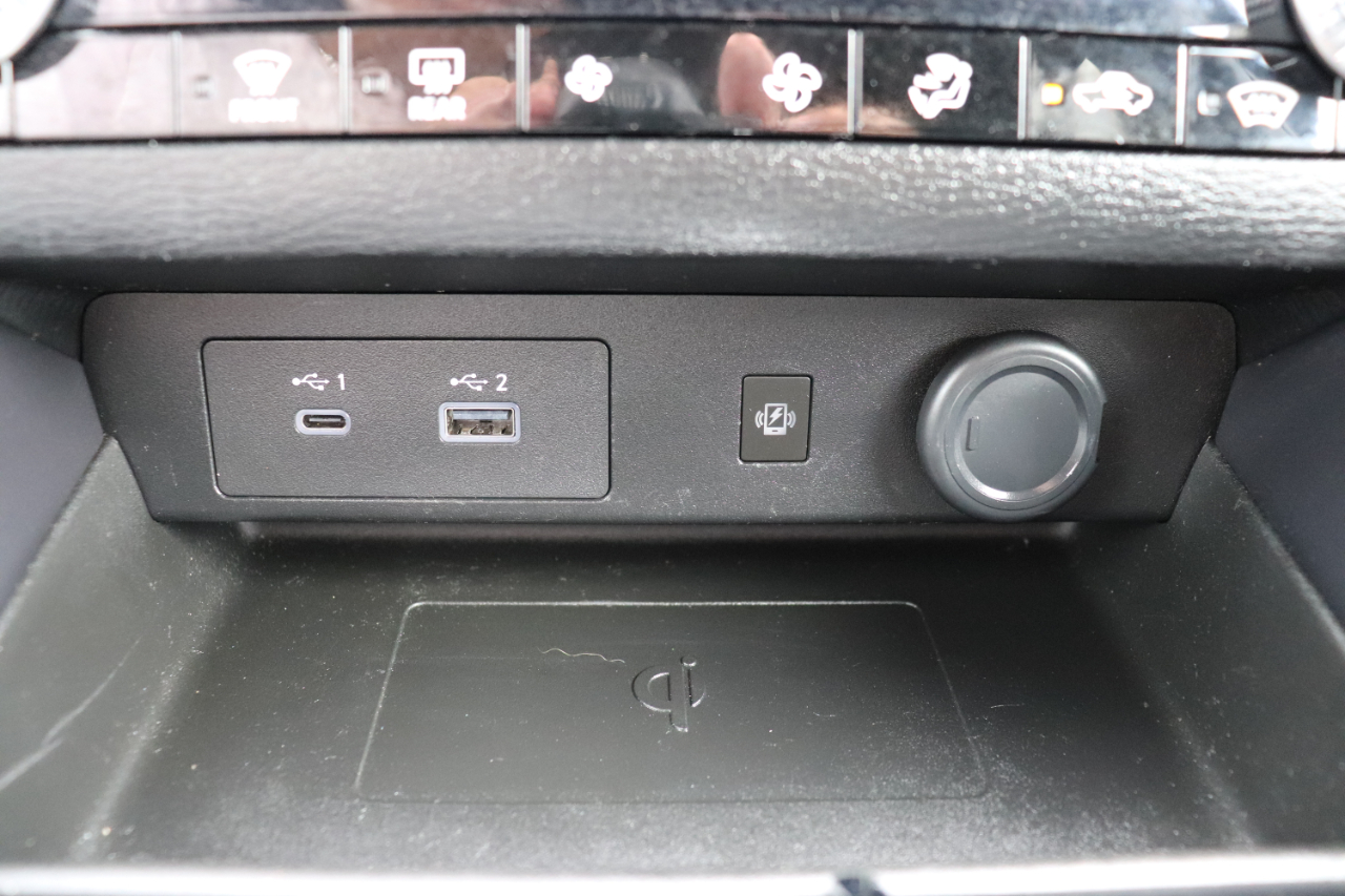 2024 Mitsubishi Outlander SE S-AWC photo 38