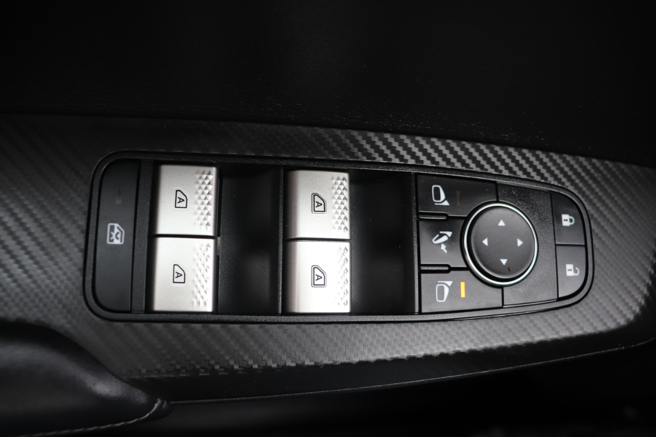 2024 Mitsubishi Outlander SE S-AWC photo 42