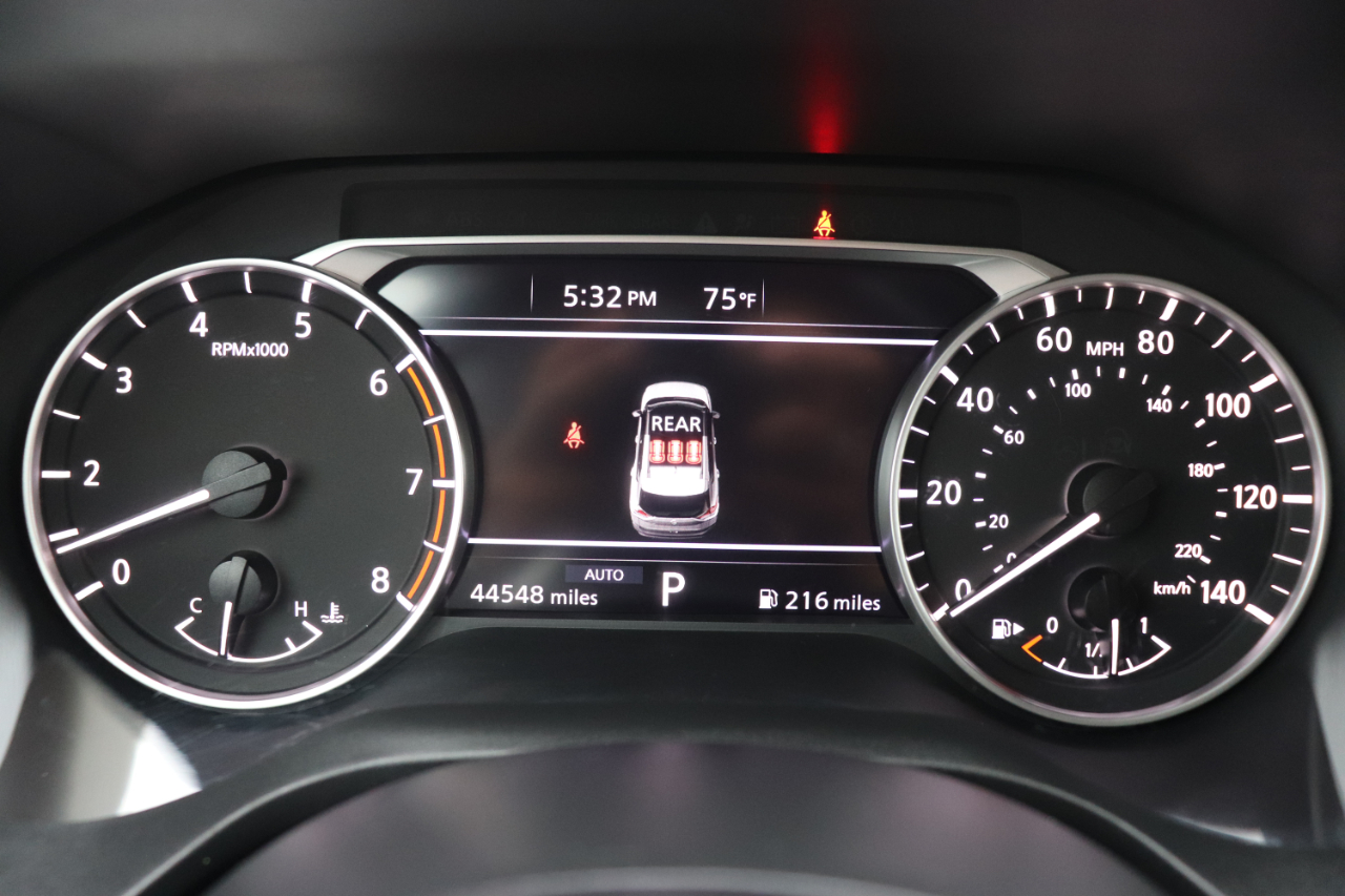2023 Nissan Rogue SV photo 23