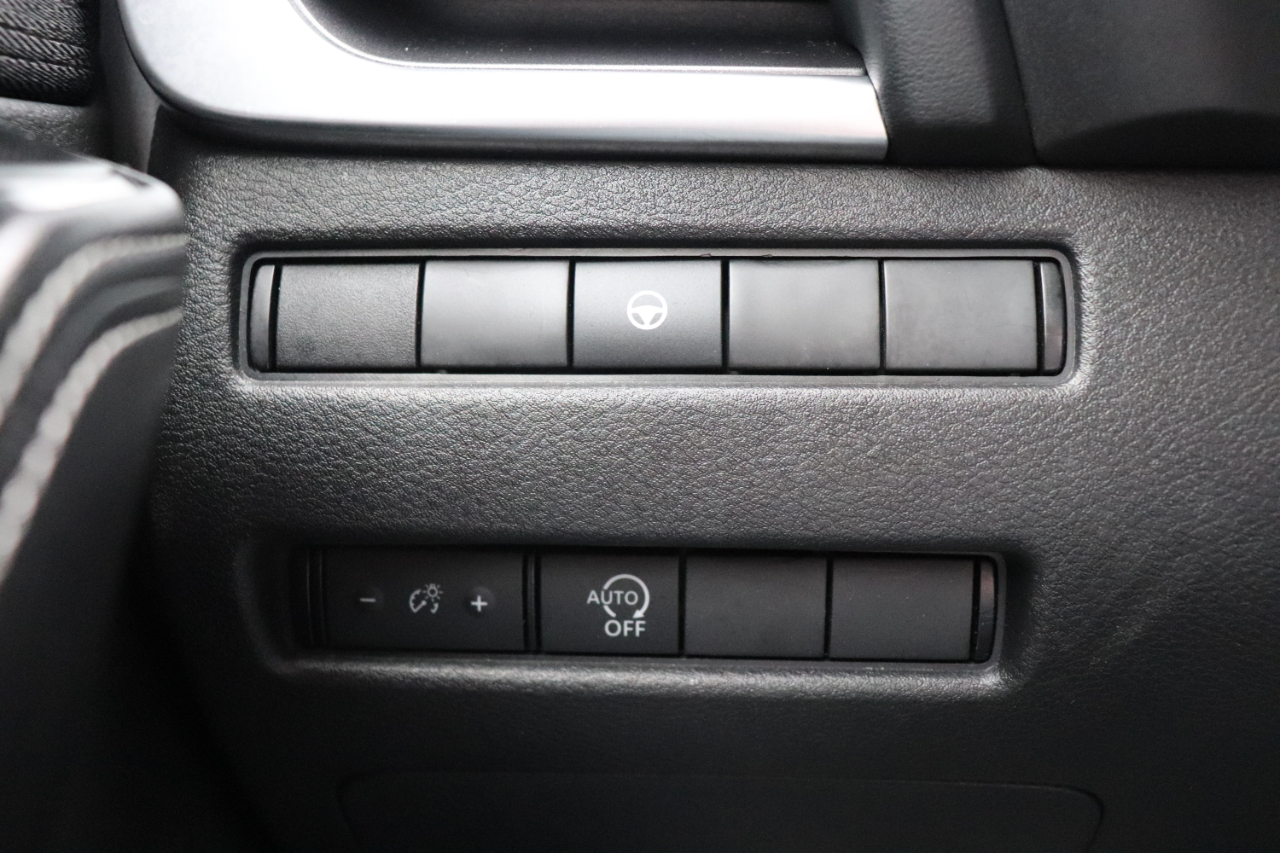 2023 Nissan Rogue SV photo 38