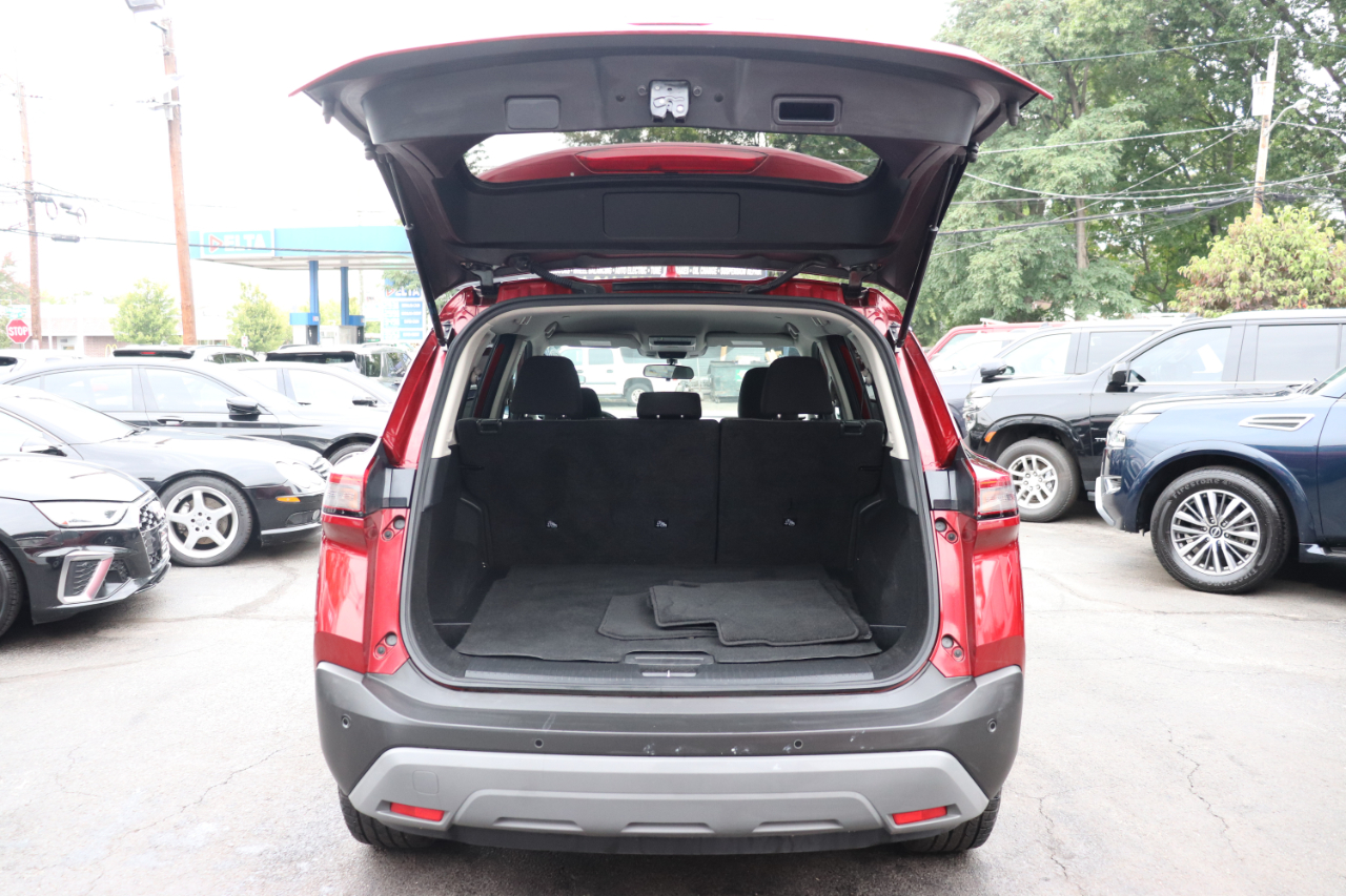 2023 Nissan Rogue SV photo 46