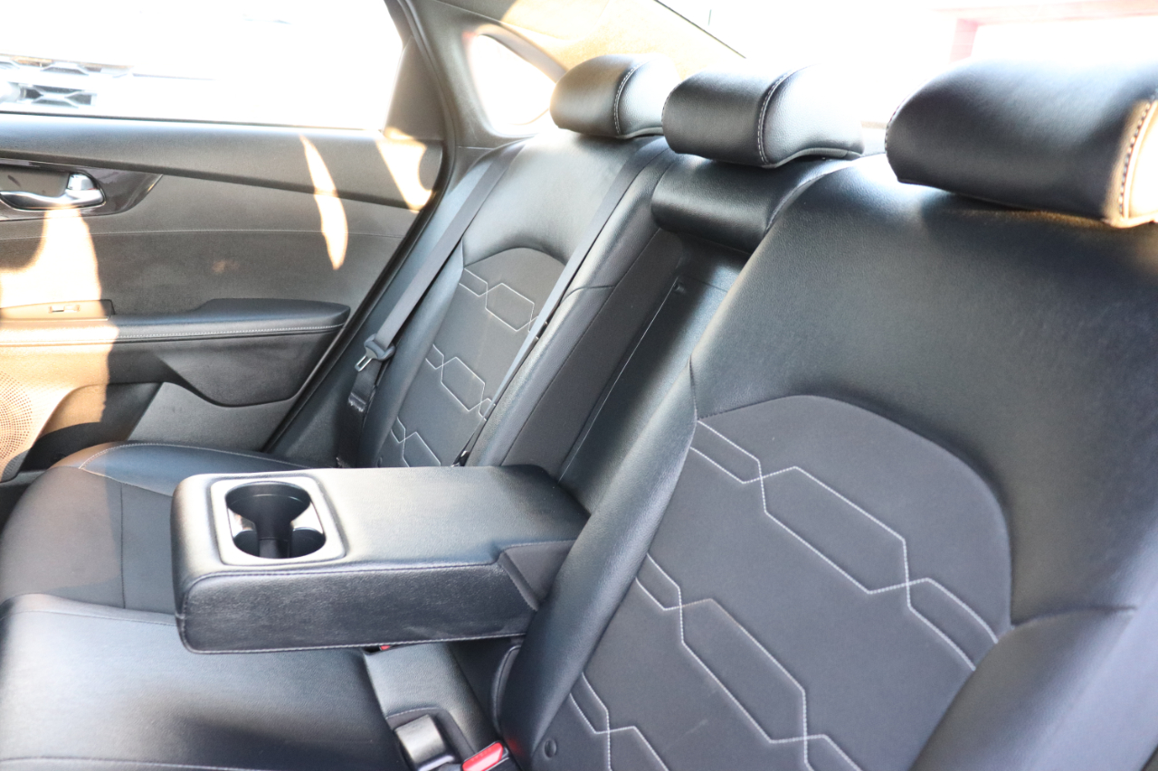 2023 Kia Forte GT-Line photo 22