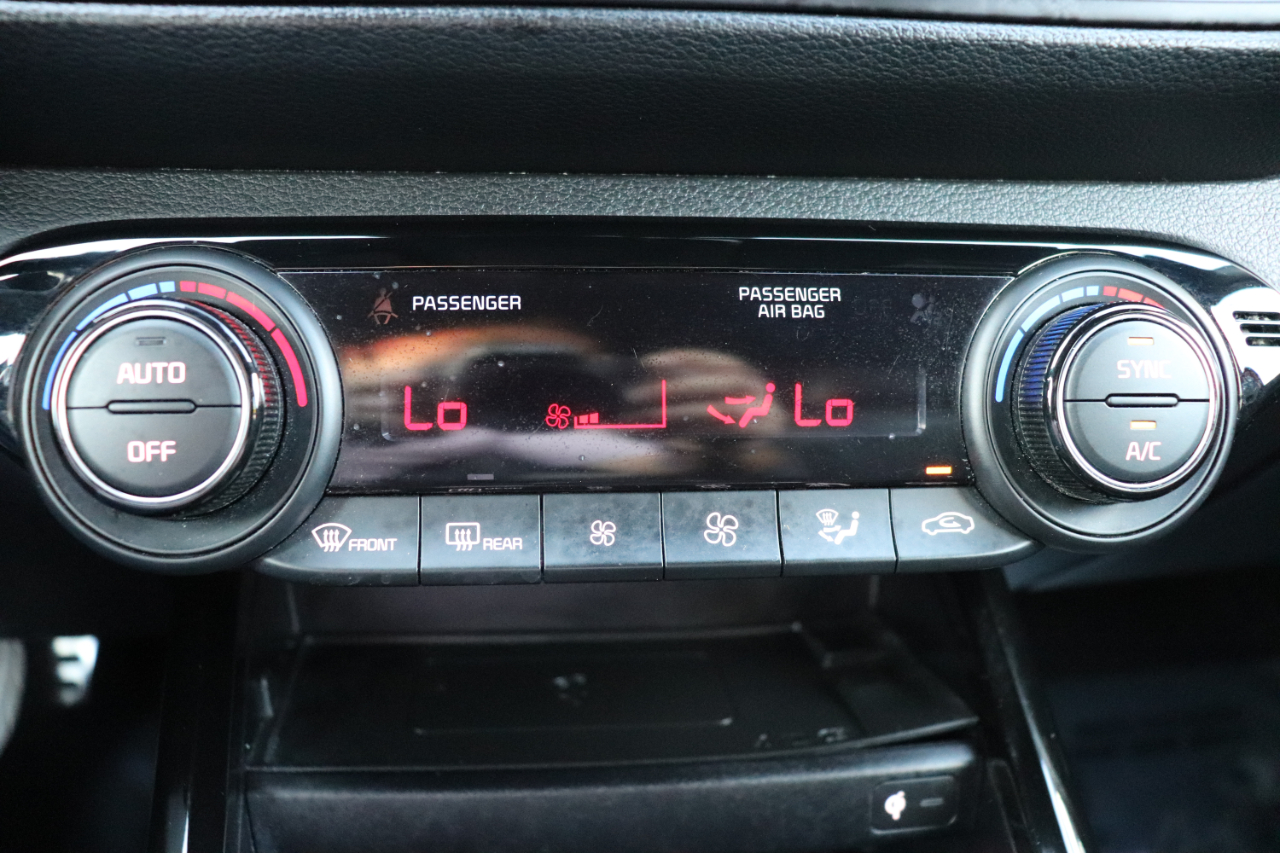 2023 Kia Forte GT-Line photo 31