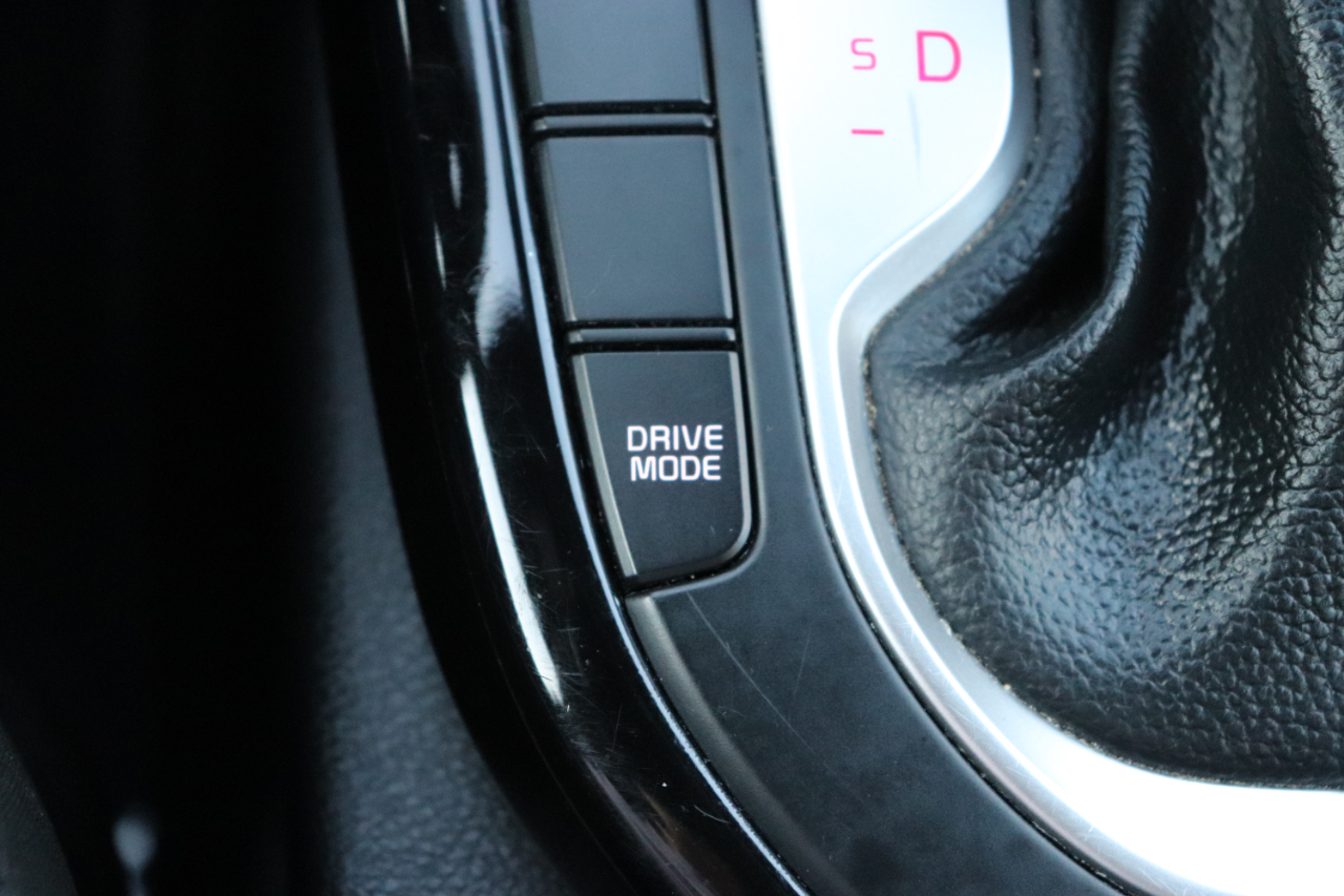 2023 Kia Forte GT-Line photo 34