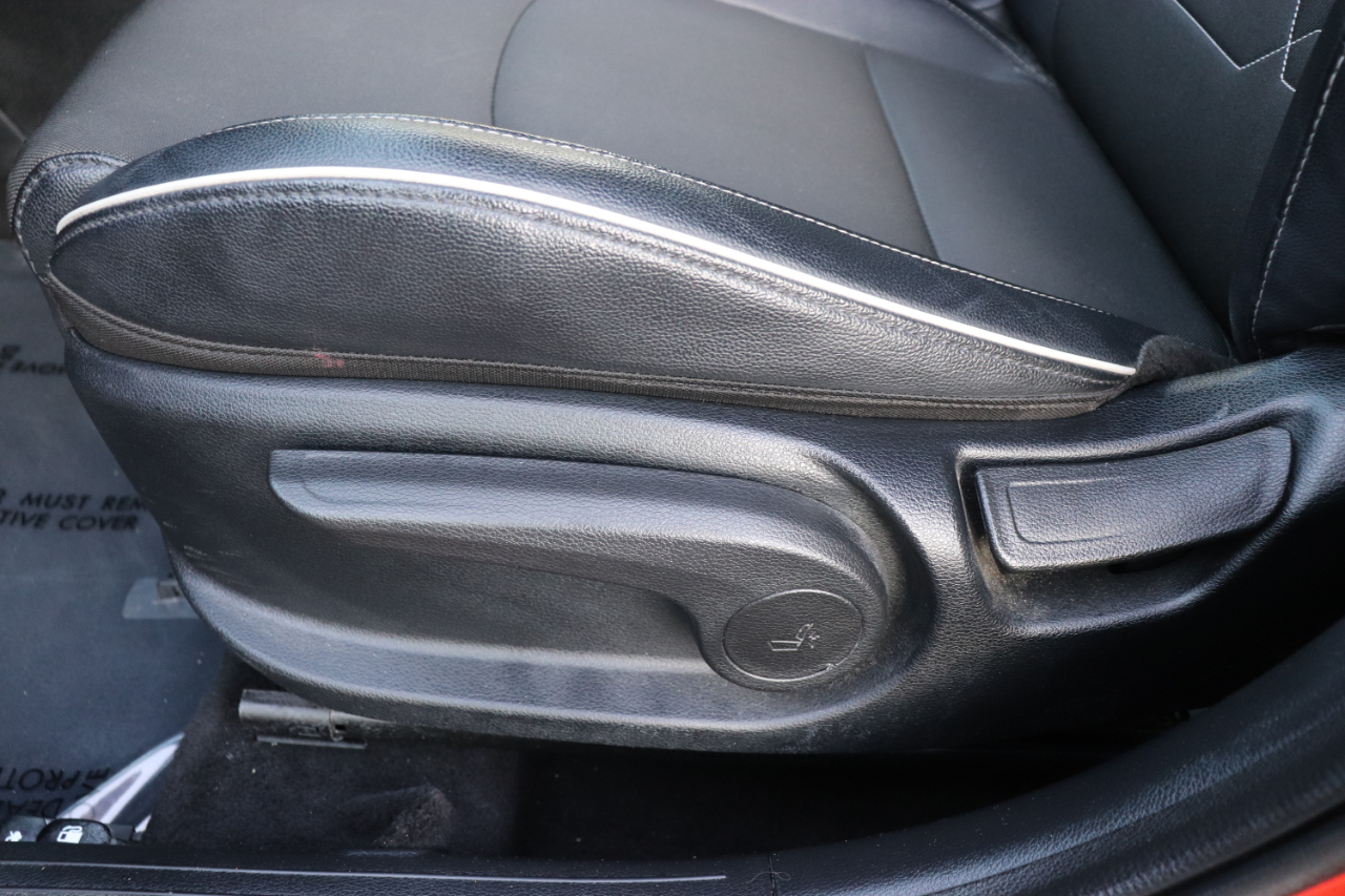 2023 Kia Forte GT-Line photo 44