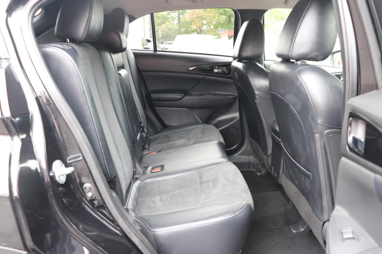 2024 Mitsubishi Eclipse Cross SE photo 12
