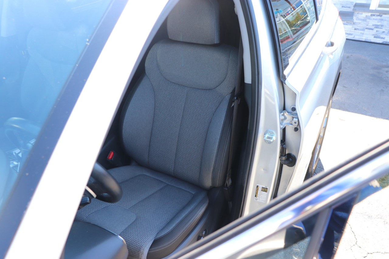 2023 Hyundai Santa Fe SEL Convenience photo 10