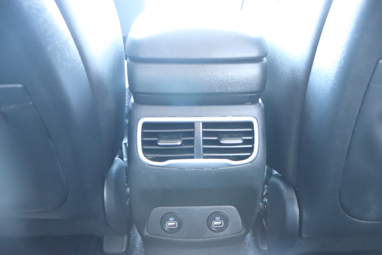 2023 Hyundai Santa Fe SEL Convenience photo 19