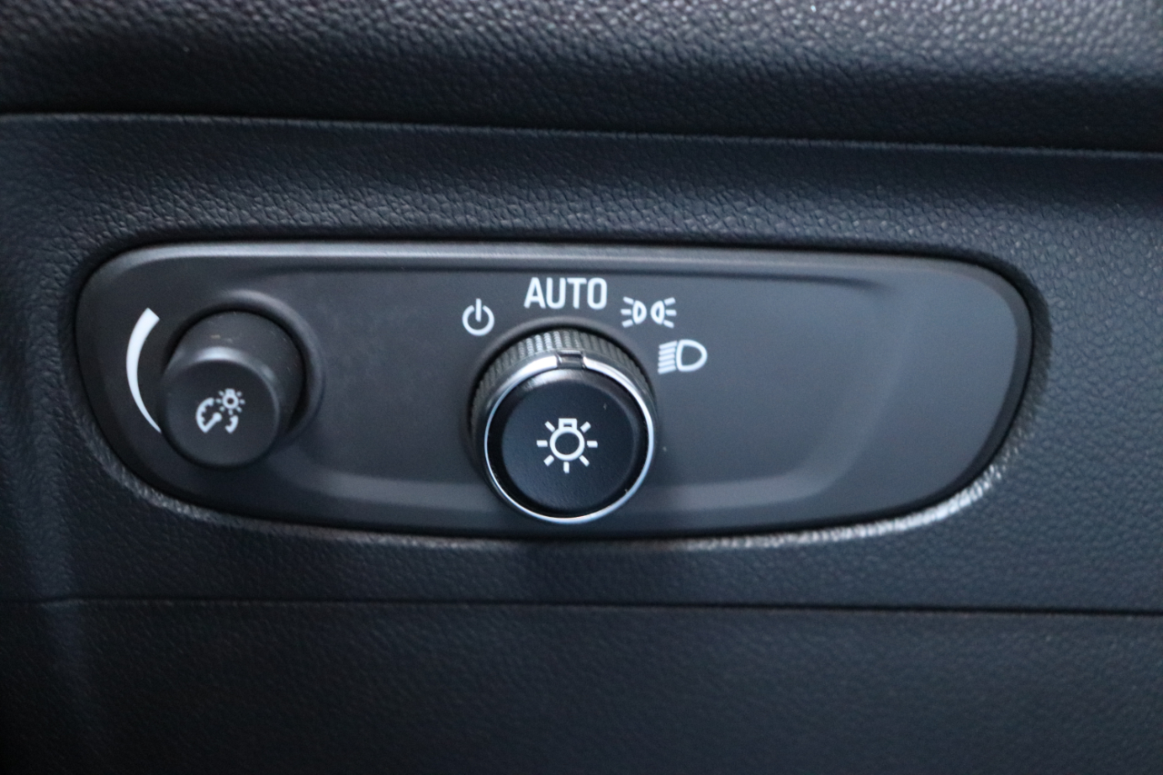 2023 Buick Envision Preferred photo 43