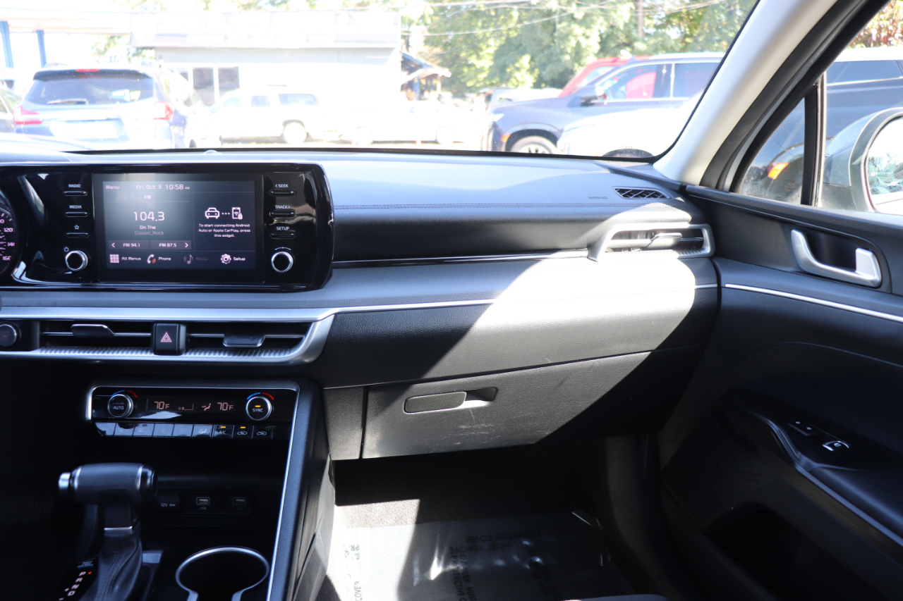 2023 Kia K5 LXS photo 18