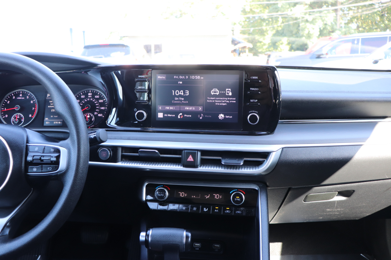 2023 Kia K5 LXS photo 19