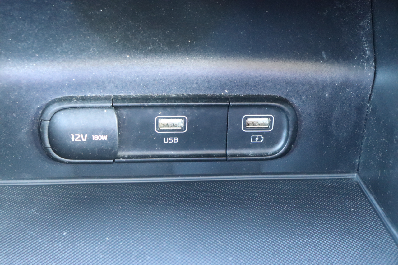 2023 Kia K5 LXS photo 32